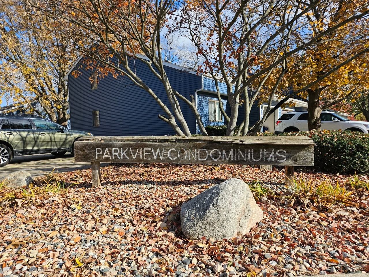 2555 Clayton Blvd - Photo 2 of 31