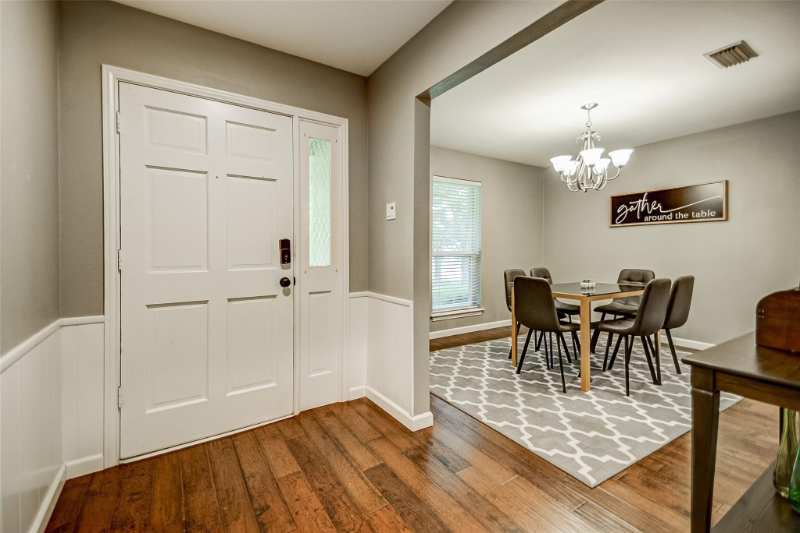 9170 Williams Pl - Photo 2 of 15