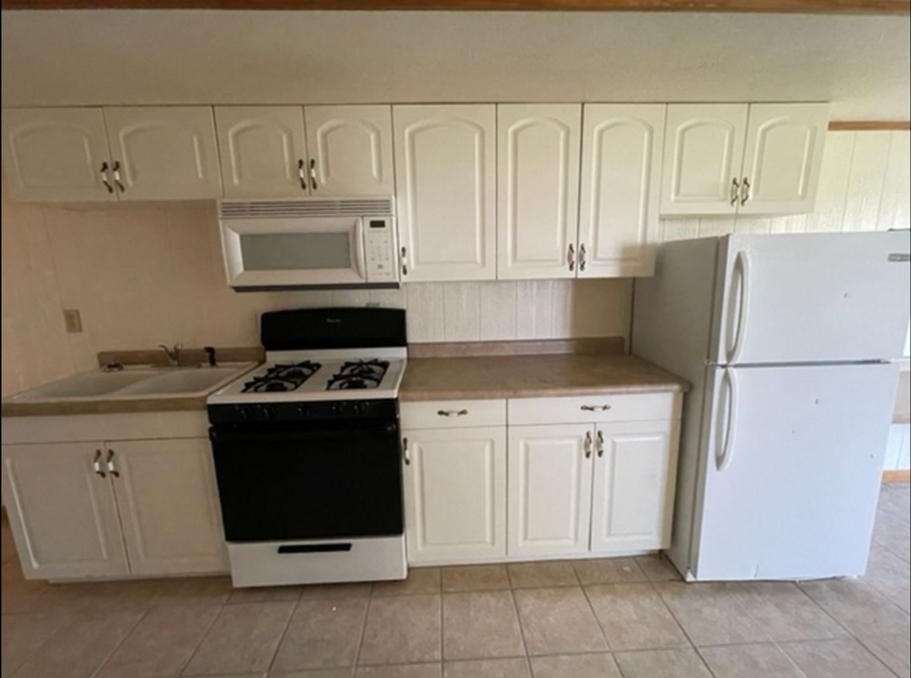 Elmdale Apartments - Photo 2 of 9