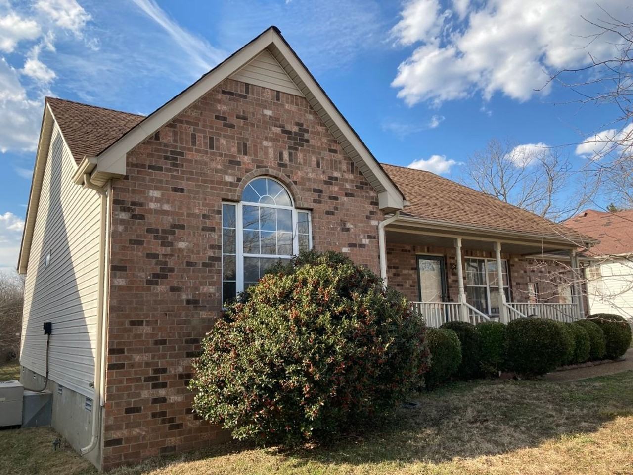 436 London Ct - Photo 2 of 15