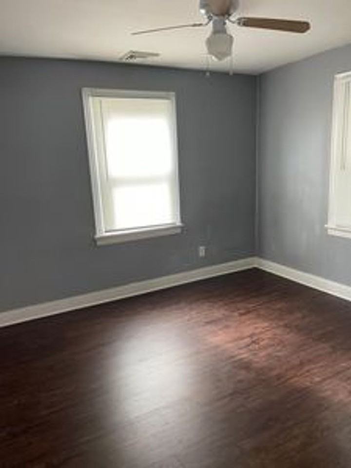 5112 Lochaven Ave - Photo 6 of 22