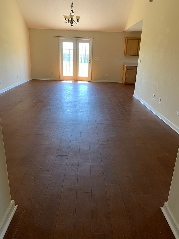 176 Parish Loop Ne - Photo 2 of 10