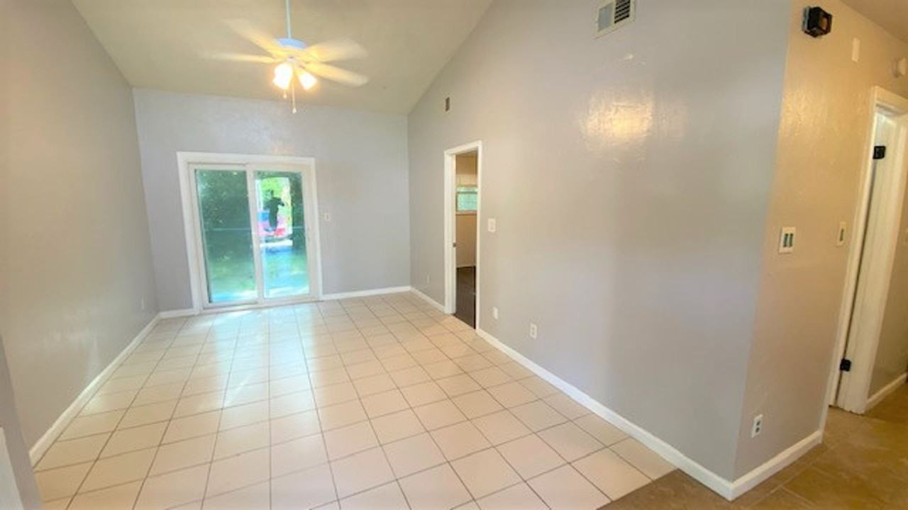 6145 Greenon Ln - Photo 3 of 11