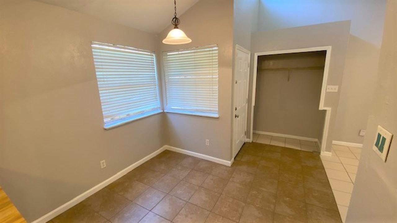 6145 Greenon Ln - Photo 4 of 11