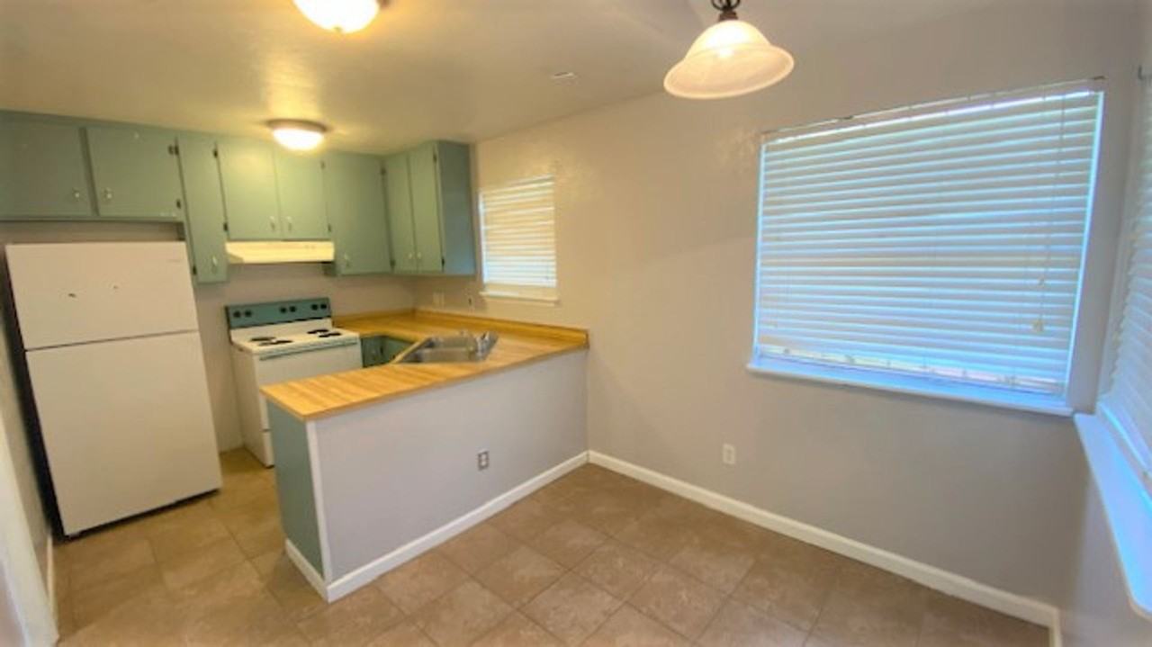 6145 Greenon Ln - Photo 5 of 11