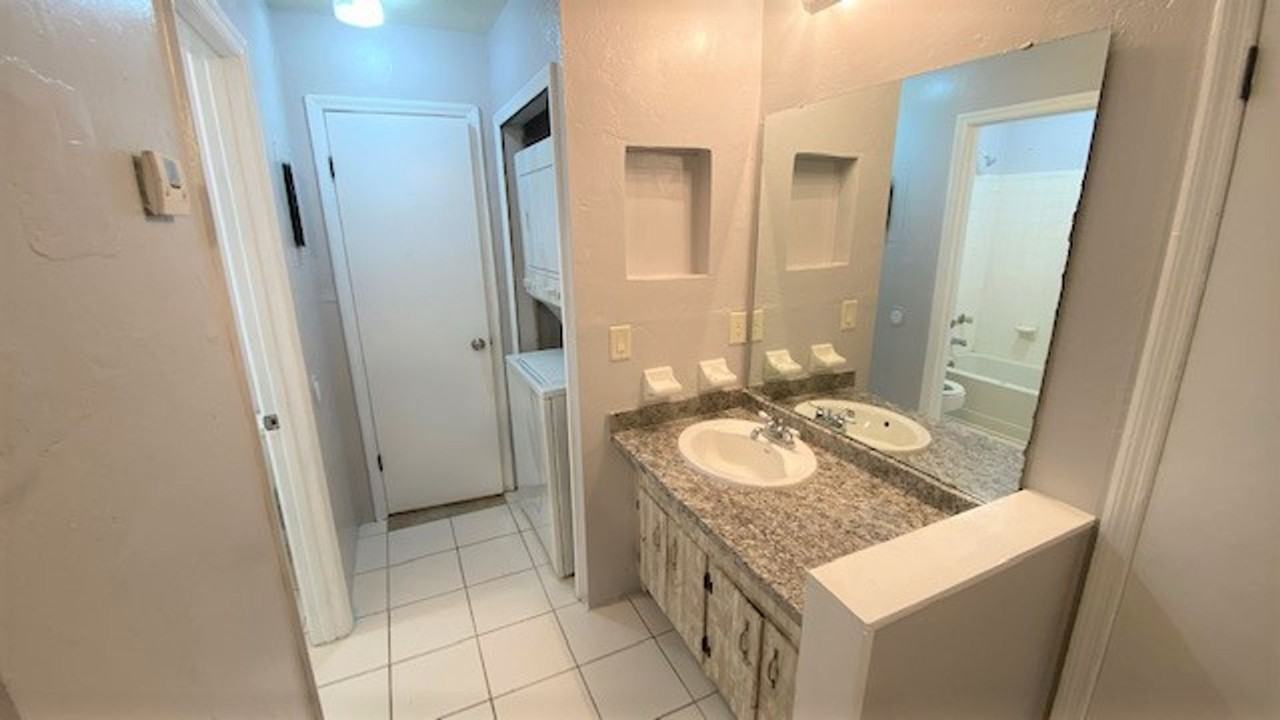 6145 Greenon Ln - Photo 7 of 11
