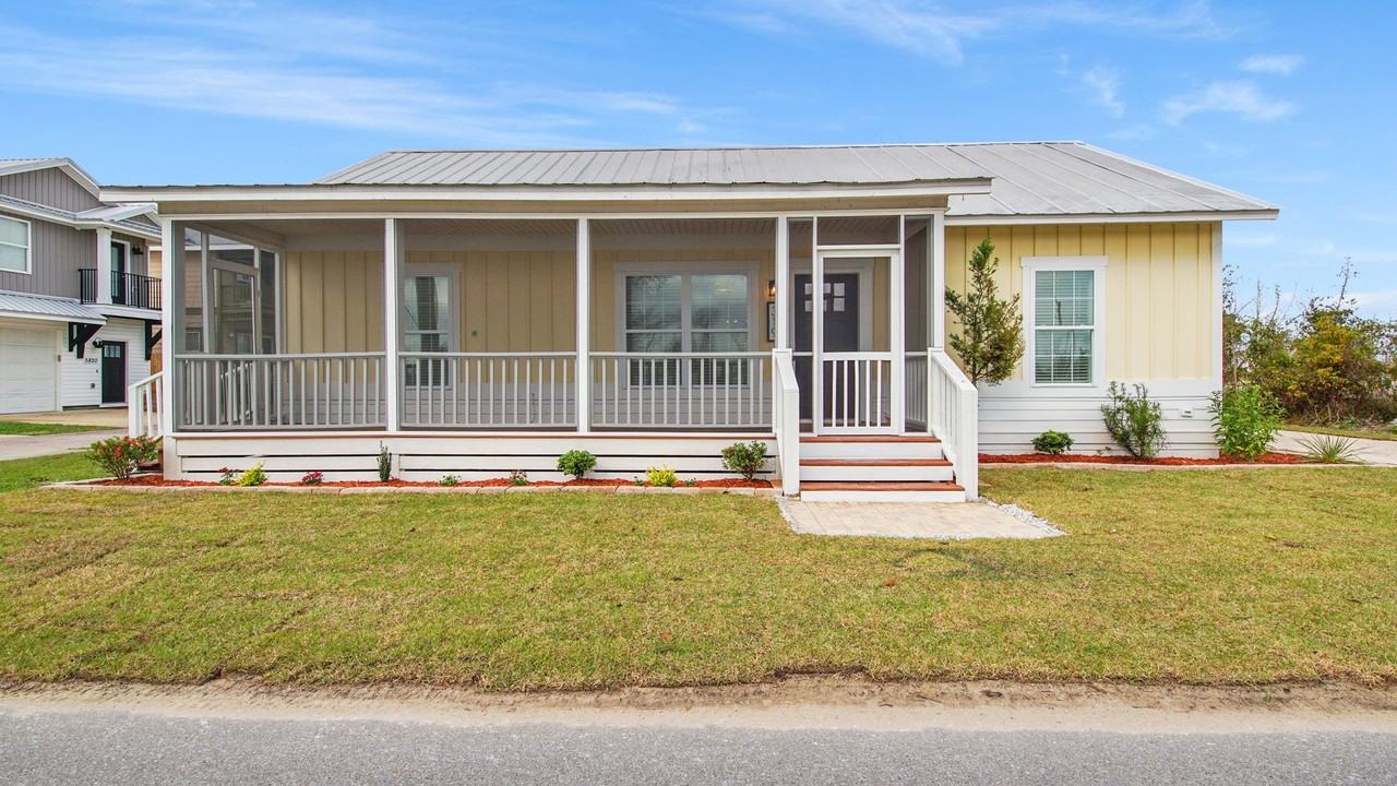 319 N Gay Ave - Photo 2 of 27