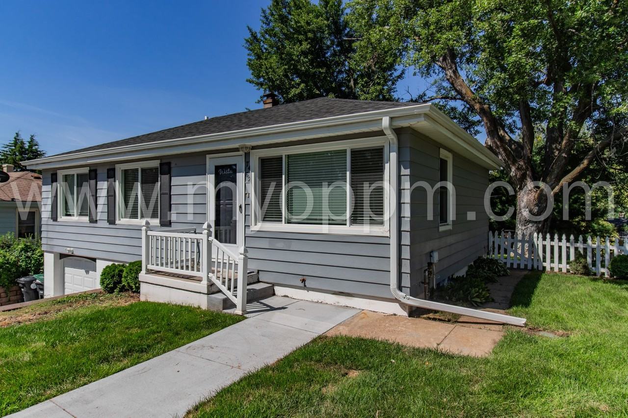 7462 Rogers Rd - Photo 2 of 25
