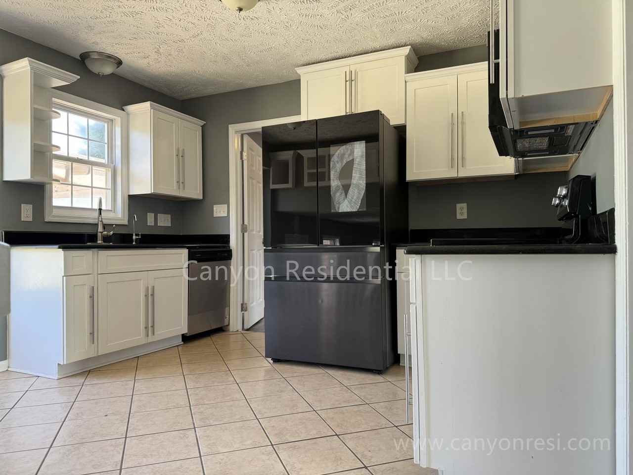 1231 Alexwood Dr - Photo 7 of 22