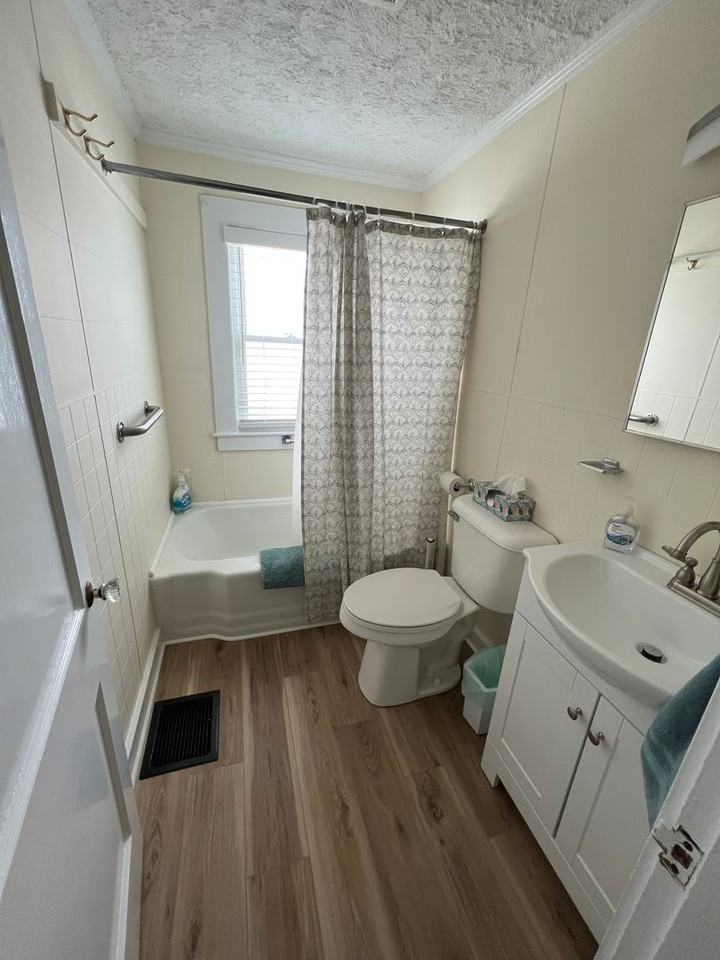 30 Stanwood St - Photo 4 of 8