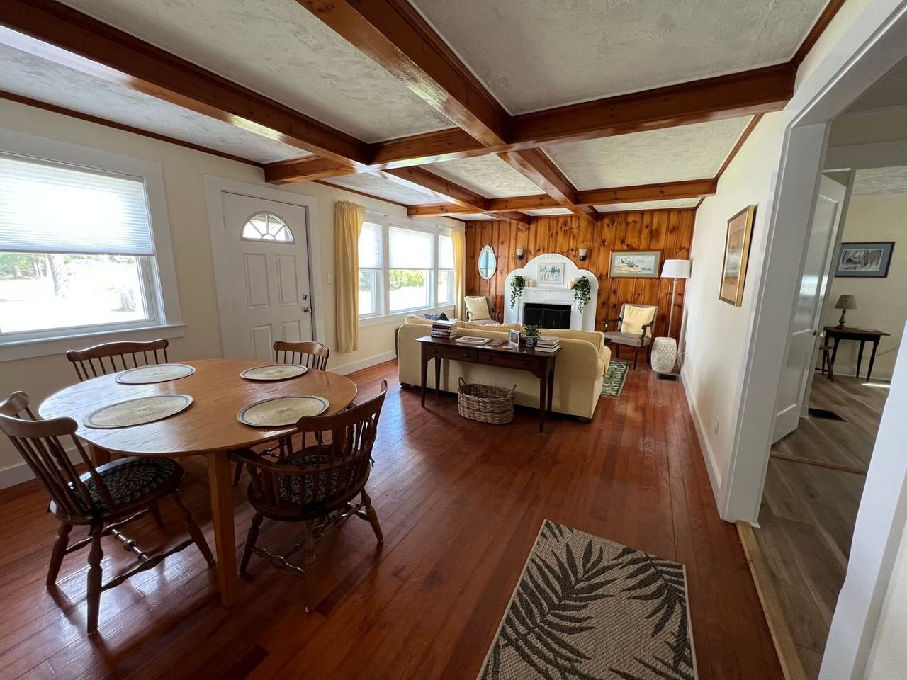 30 Stanwood St - Photo 5 of 8