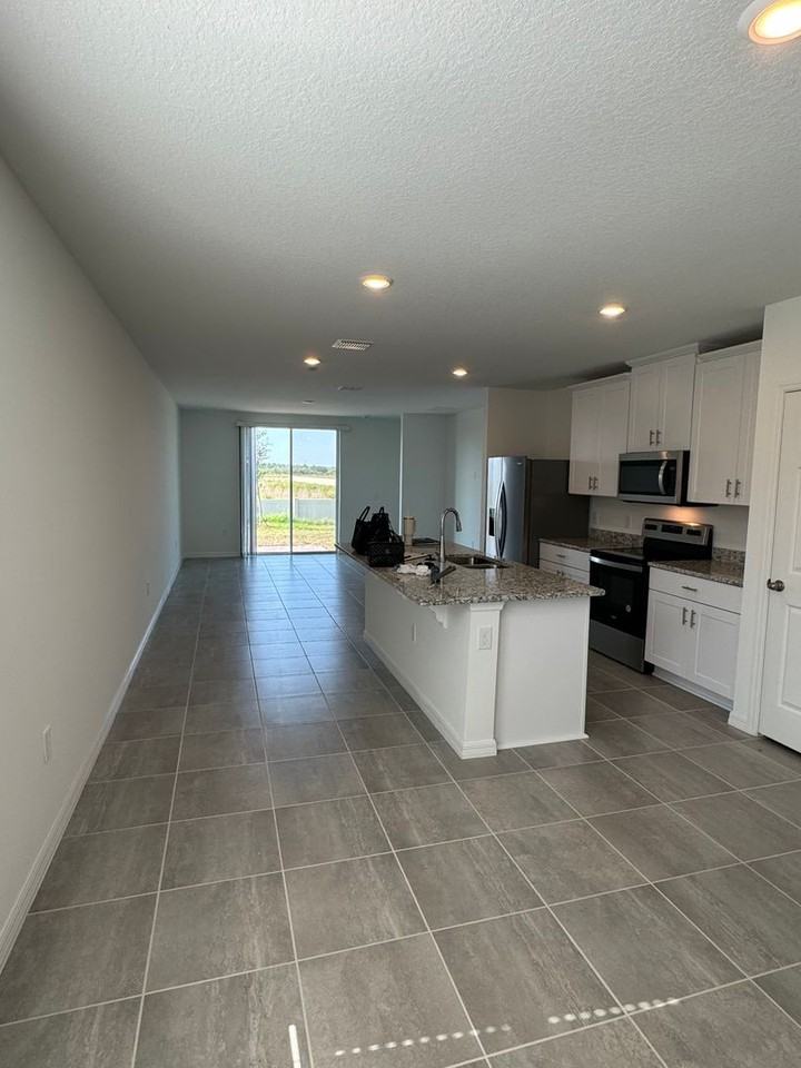 3533 Broadwing Blvd - Photo 6 of 19