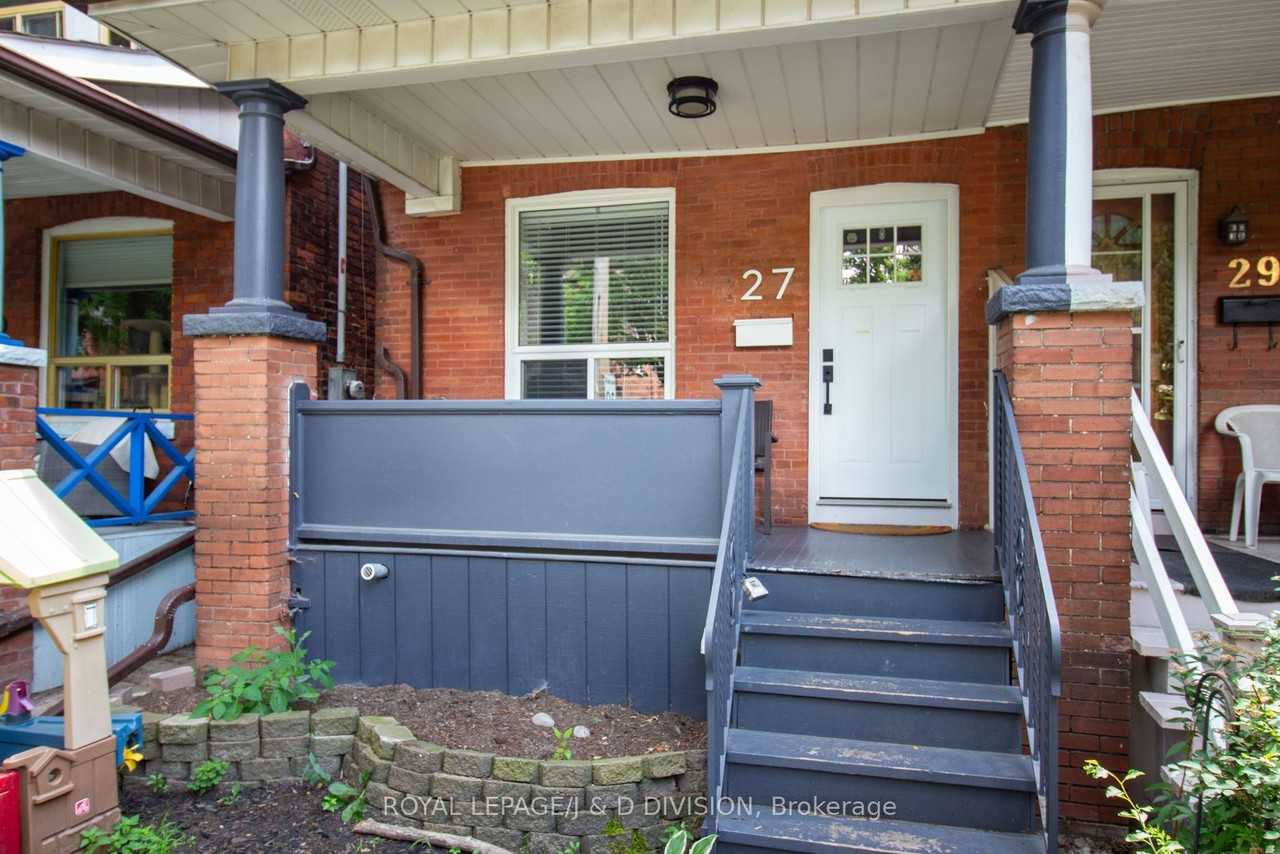 27 Wright Avenue - Photo 3 of 30