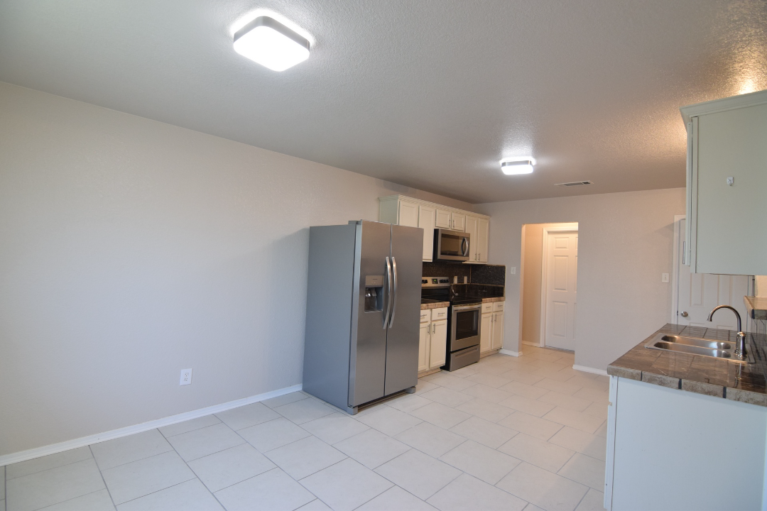 502 Blayton St #NA - Photo 5 of 19