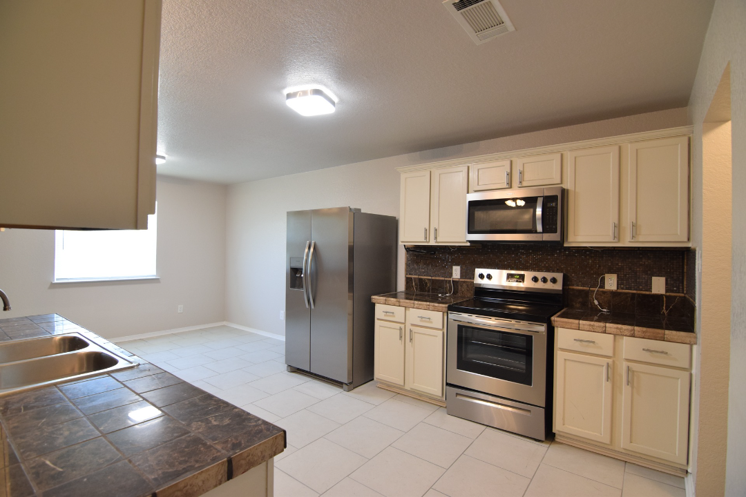 502 Blayton St #NA - Photo 7 of 19