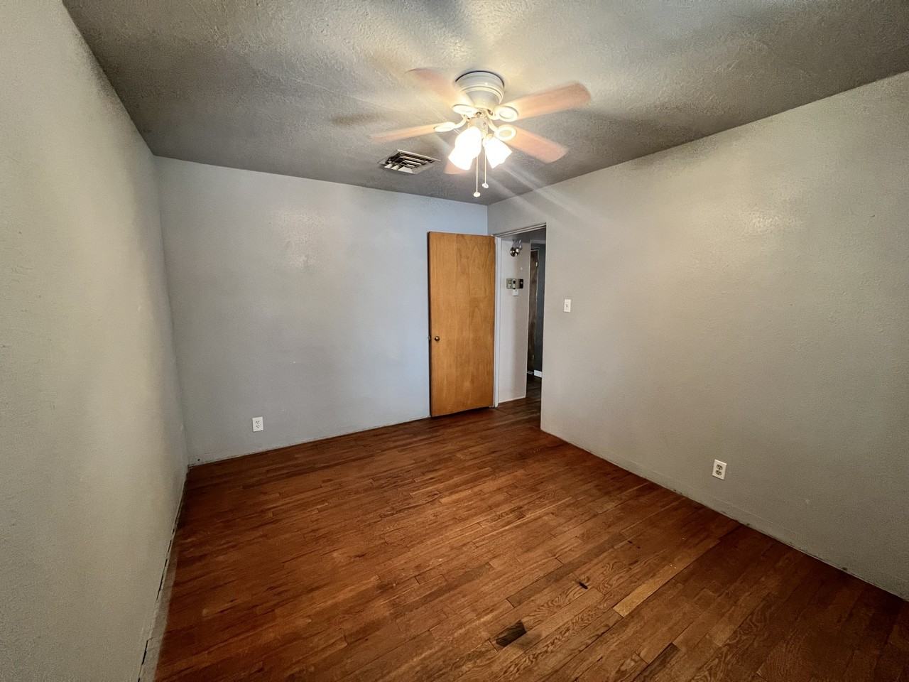 322 S Church Ave #NA - Photo 3 of 13