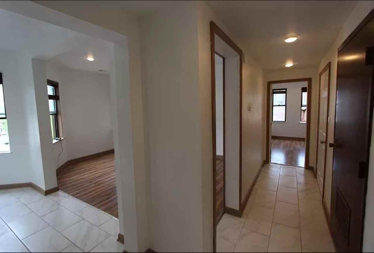 3613 California Ave #3 - Photo 2 of 9