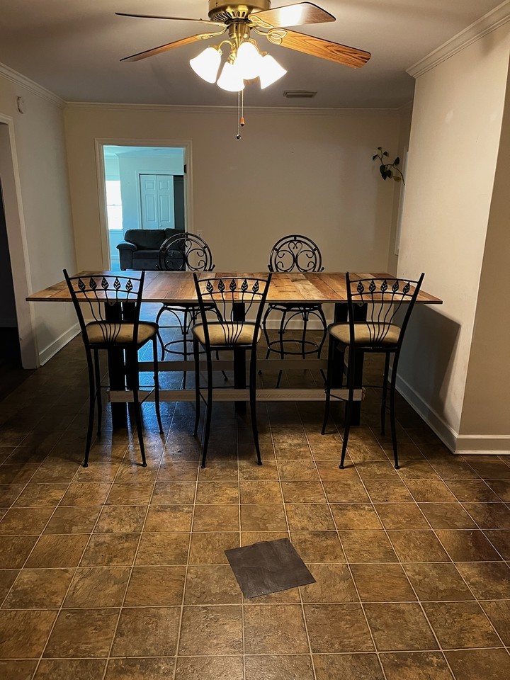 937 Central Rd #NA - Photo 3 of 13