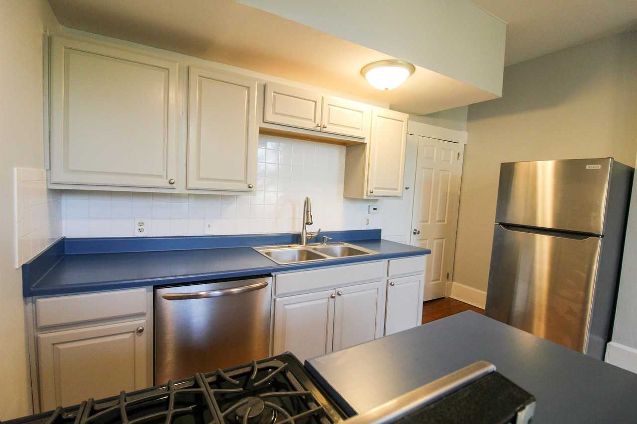 1614 Sycamore St #1614-3 - Photo 3 of 29