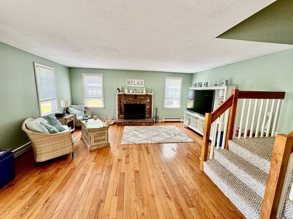 14 Craig St - Photo 3 of 19