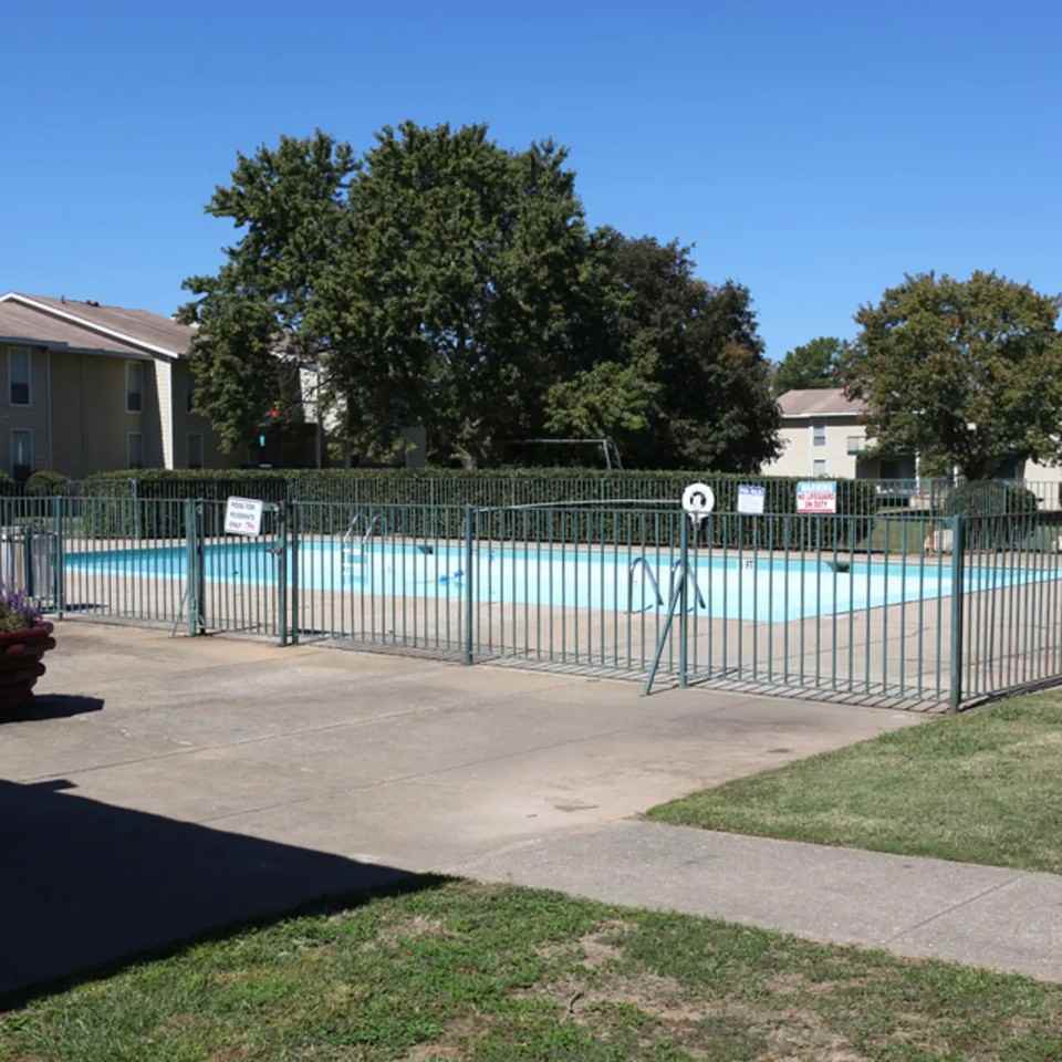 The Raintree Apartments - Photo 2 of 5