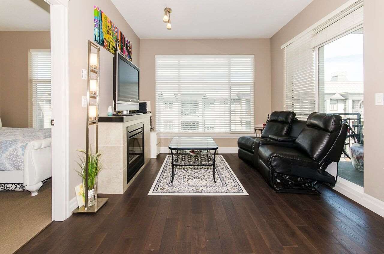 2343 Atkins Avenue #419 - Photo 3 of 11