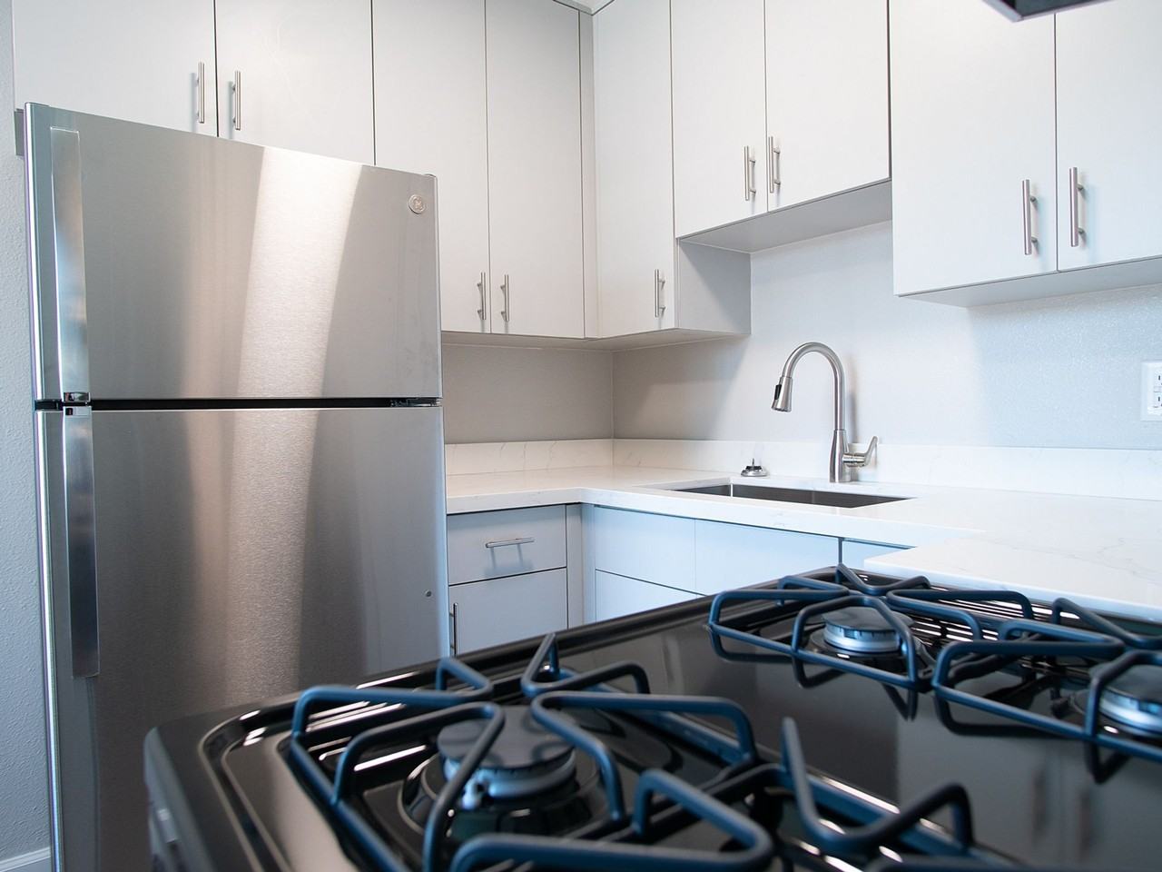 Timberlane Apartments - Photo 2 of 4