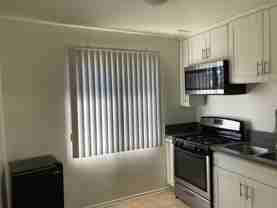 APT LANKERSHIM (RSO) - Photo 1 of 1