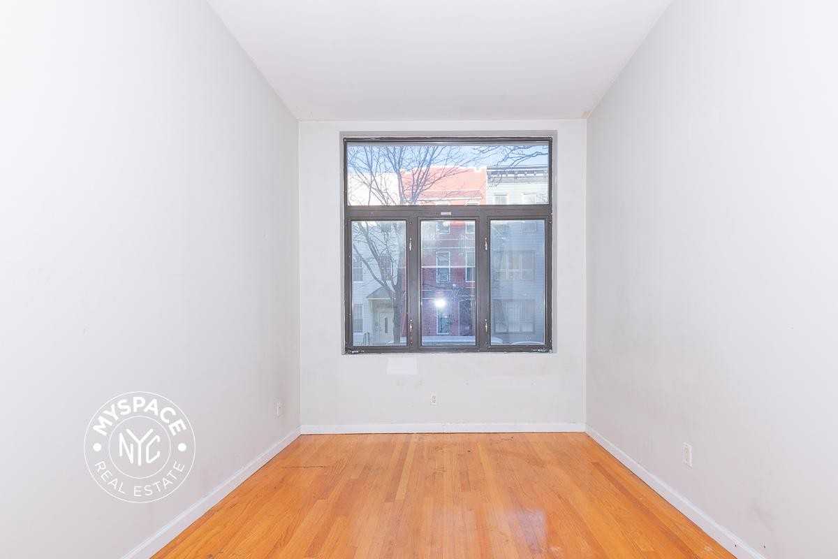 20 Goodwin Pl #3F - Photo 5 of 24