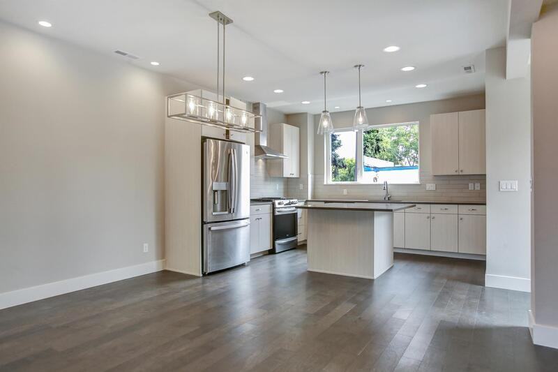 1781 Se Ramona St - Photo 6 of 7