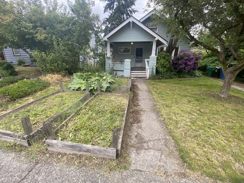 5620 40th Ave Sw - Photo 2 of 25