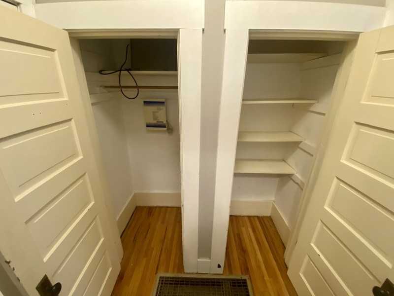 5620 40th Ave Sw - Photo 7 of 25