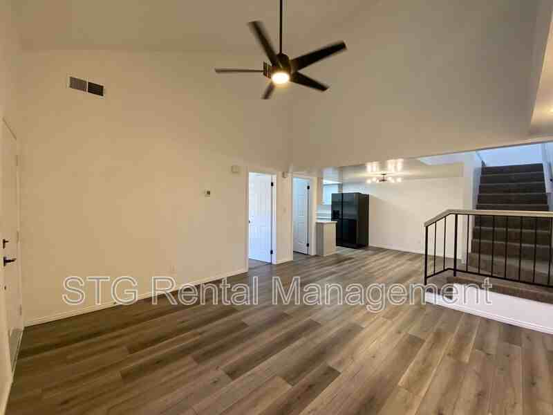 777 Southeast #37 - Photo 3 of 32