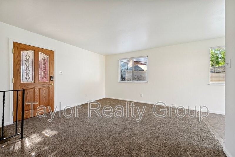 3685 W 90th Pl - Photo 4 of 19