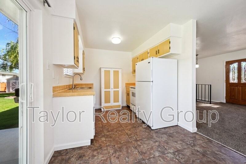 3685 W 90th Pl - Photo 6 of 19