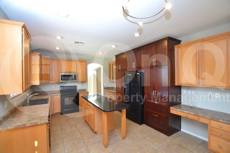 1807 E Valencia Dr - Photo 2 of 39