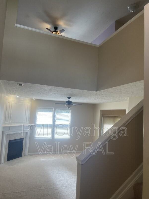 4046 Gardiner Run - Photo 3 of 19