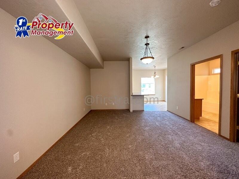 1957 E Wilson Ln #C - Photo 4 of 24