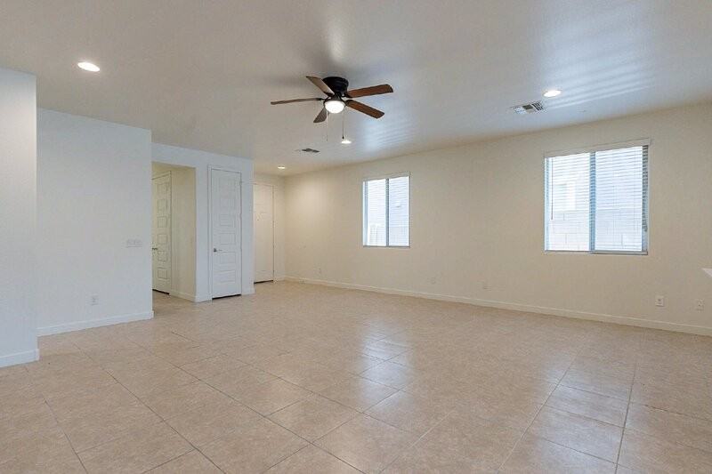 3742 South 64th Drive - Photo 6 of 42