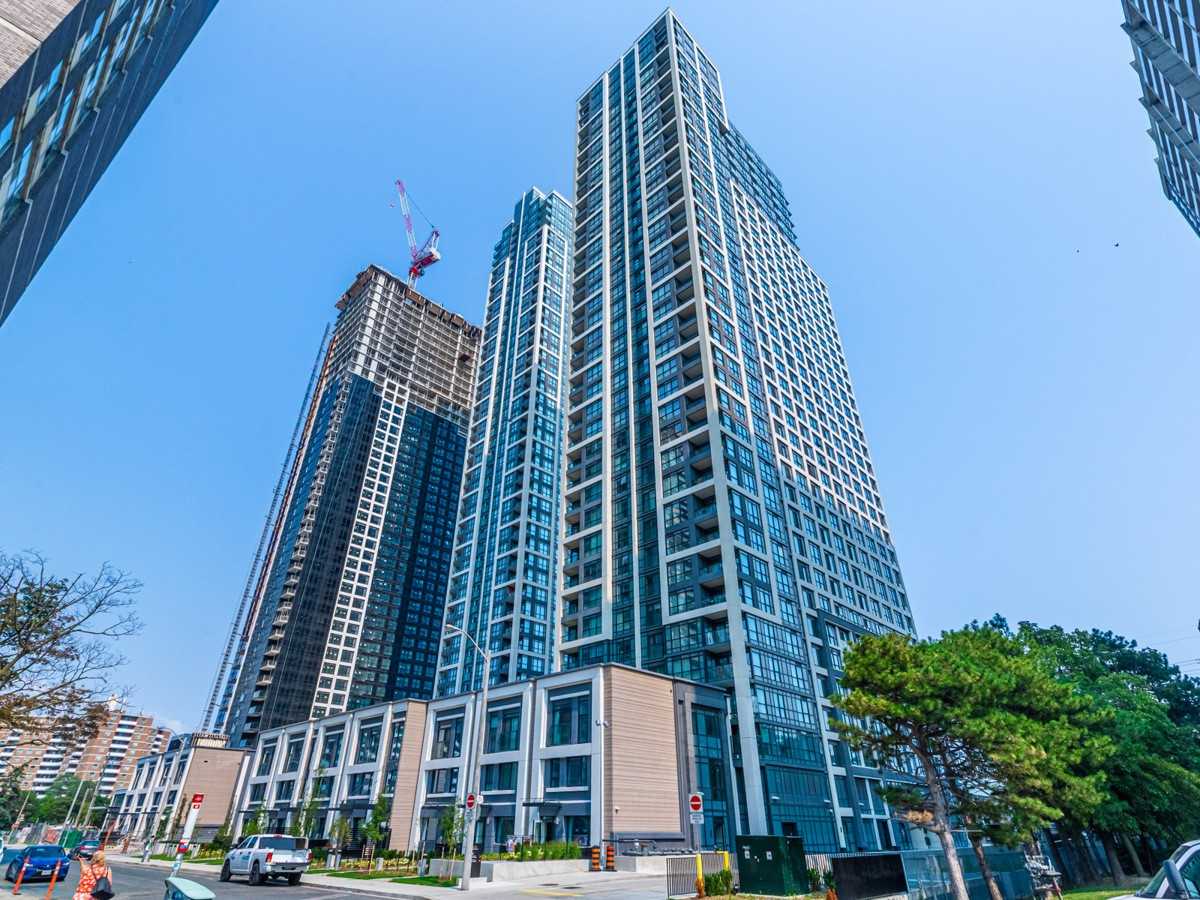 7 Mabelle Avenue #301