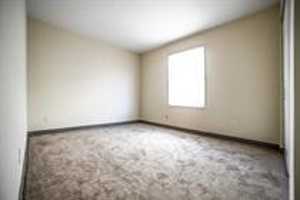 featured image of 150 W Lee St