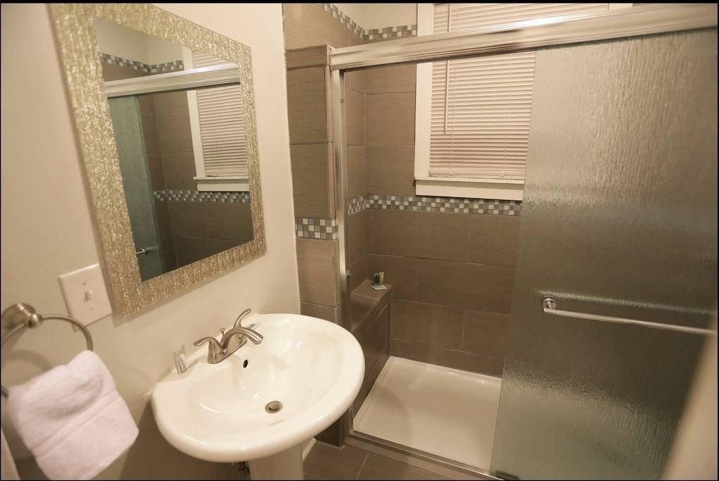 Austin St (1414) - Photo 5 of 50