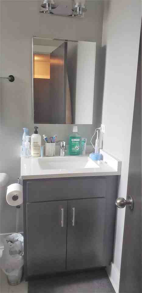 4069 North Kenmore Avenue - Photo 5 of 14