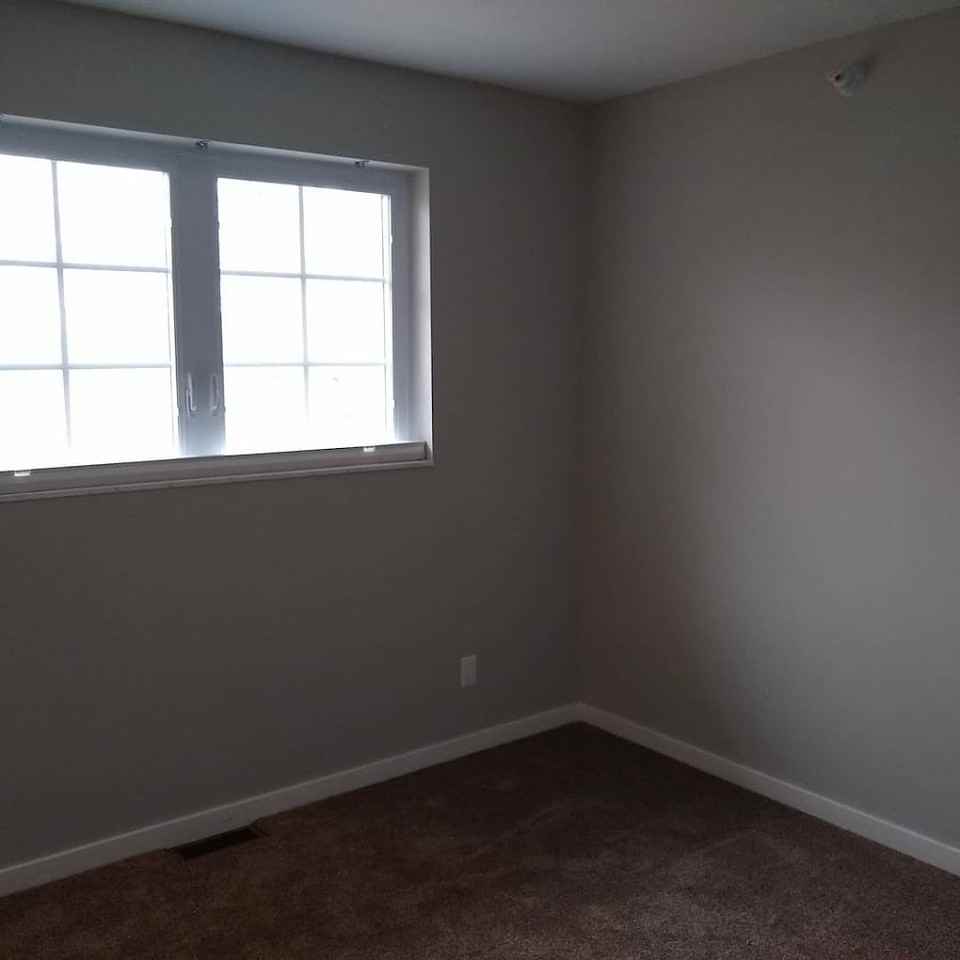 Cavalier Drive - Photo 4 of 27