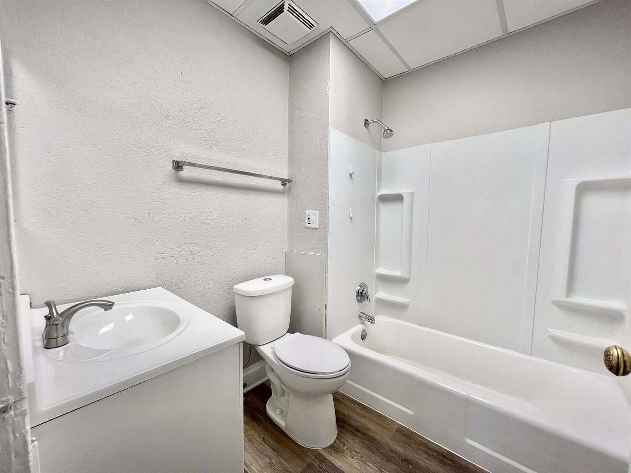 15 North High Street - Photo 4 of 9