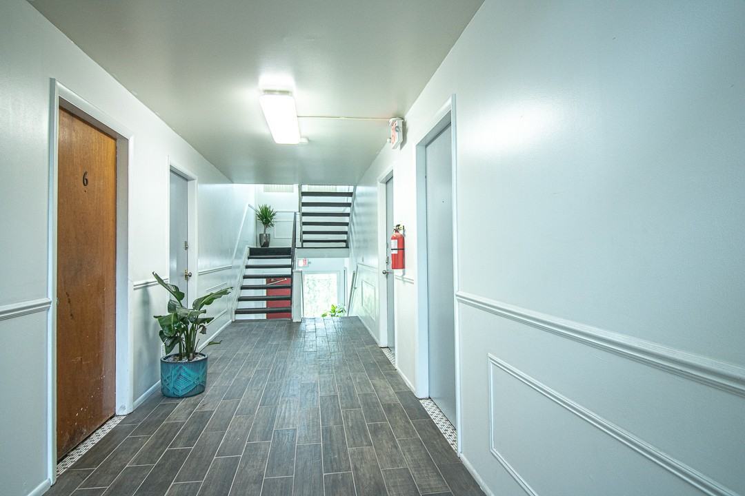 1310 Sunset Avenue - Photo 3 of 27