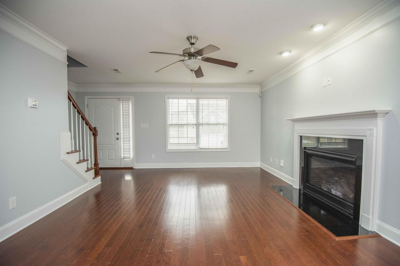 1509 Chariot Lane - Photo 4 of 50