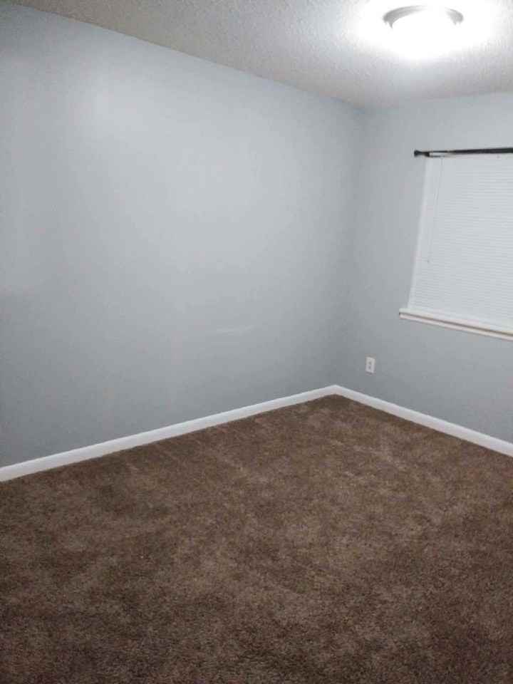 176 Gate Street - Photo 2 of 12