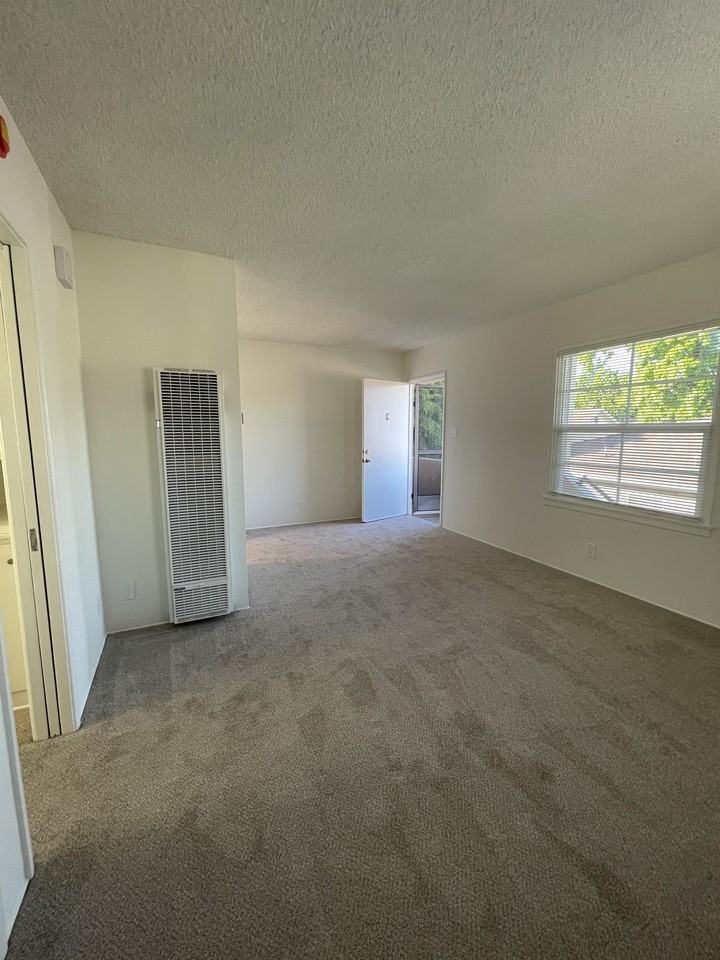 Beachwood 151 - Photo 2 of 11