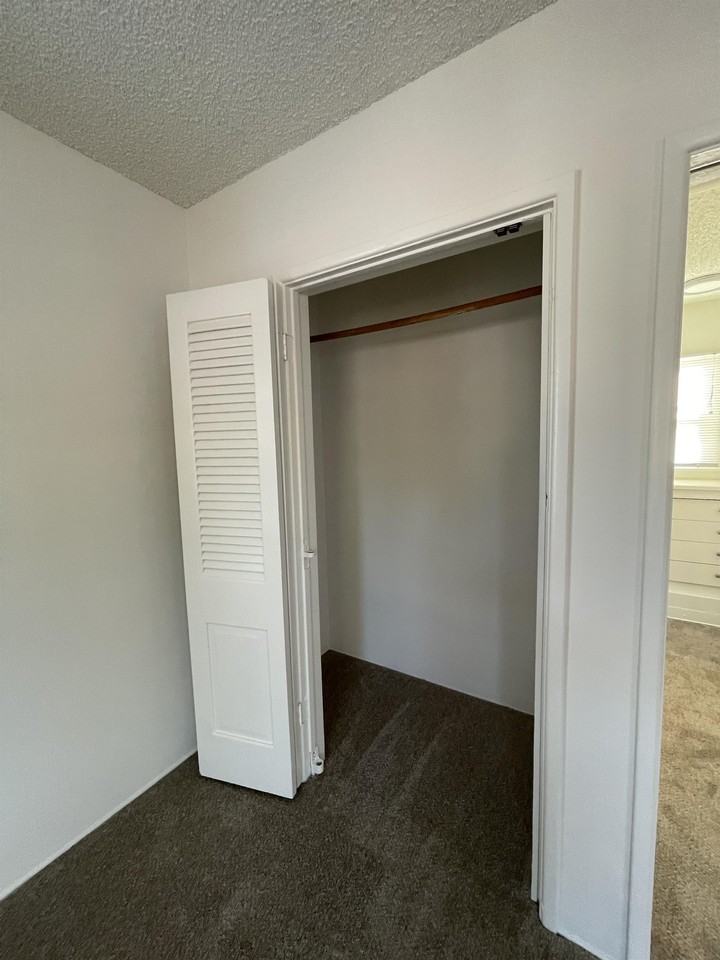 Beachwood 151 - Photo 5 of 11